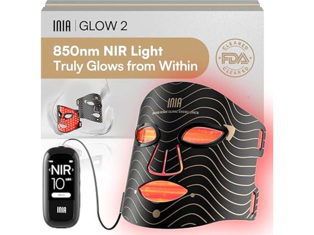 INIA GLOW LED Face Mask